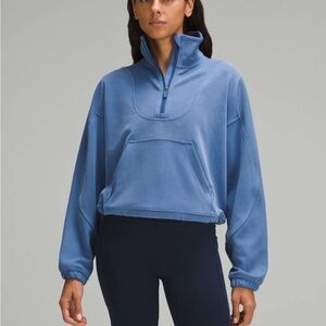 lululemon athletica Women's Blue Half-Zip Sweatshirt
